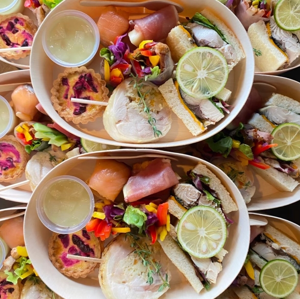 ケータリング益や