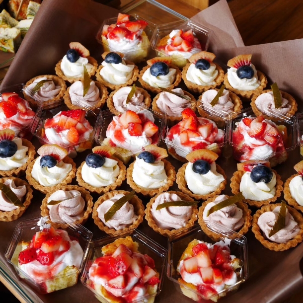 ケータリング益や